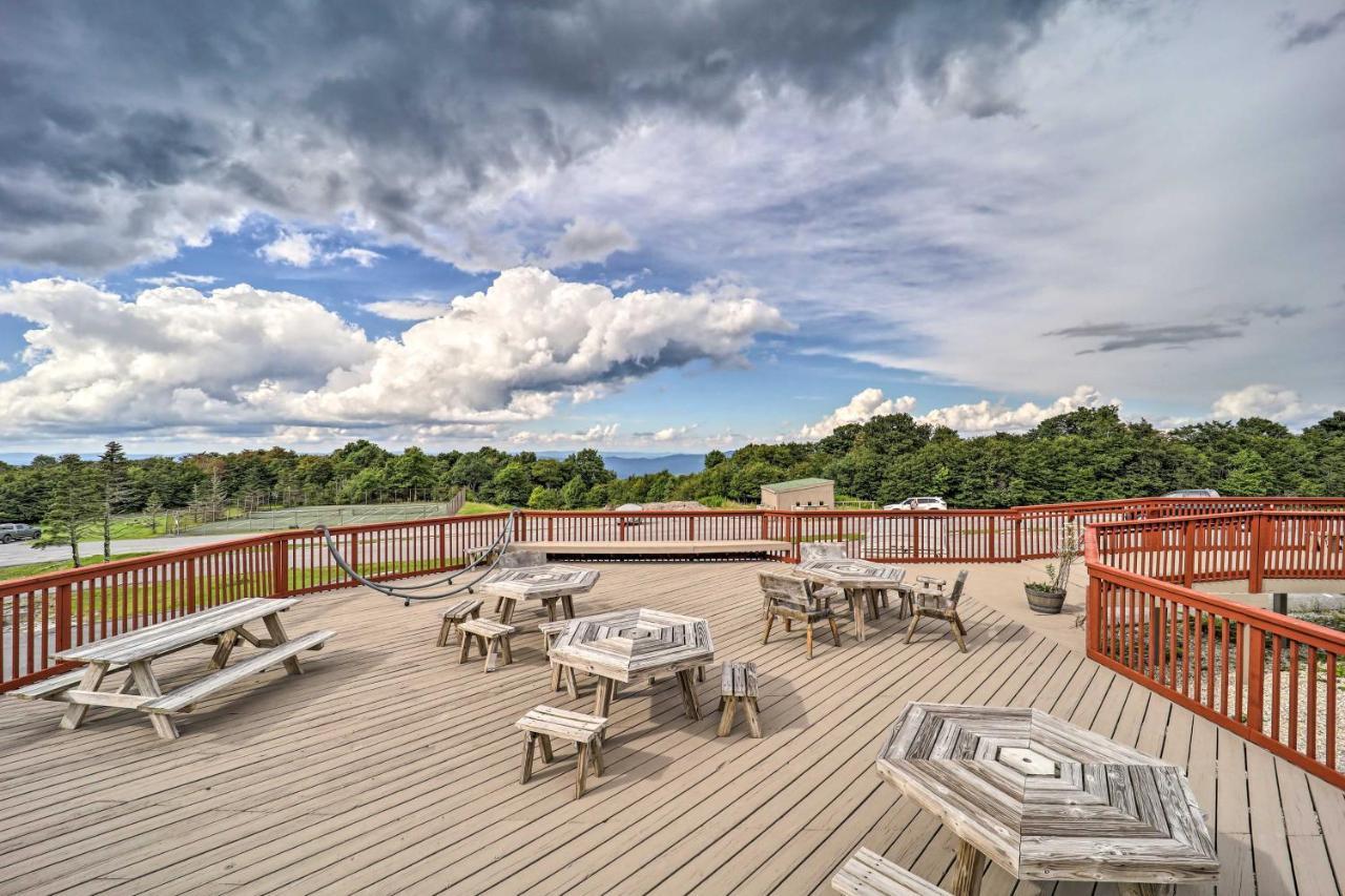 Beech Mountain Condo Near Hiking And Mountain Biking المظهر الخارجي الصورة