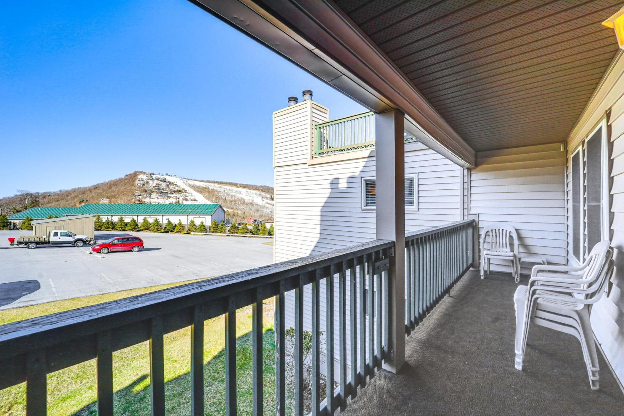 Beech Mountain Condo Near Hiking And Mountain Biking المظهر الخارجي الصورة